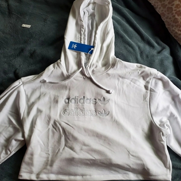 adidas Originals cropped hoodie in white - Picture 7 of 10